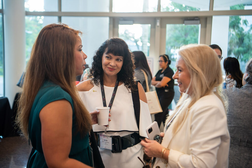 Mentoringship Latinas Rising Up In HR